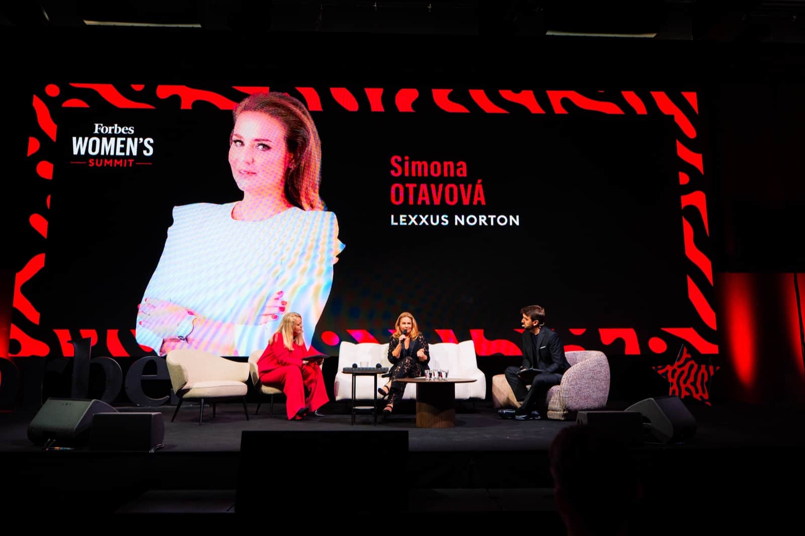 Ženy a nemovitosti jdou skvěle k sobě, říká Simona Otavová a posiluje vedení své firmy