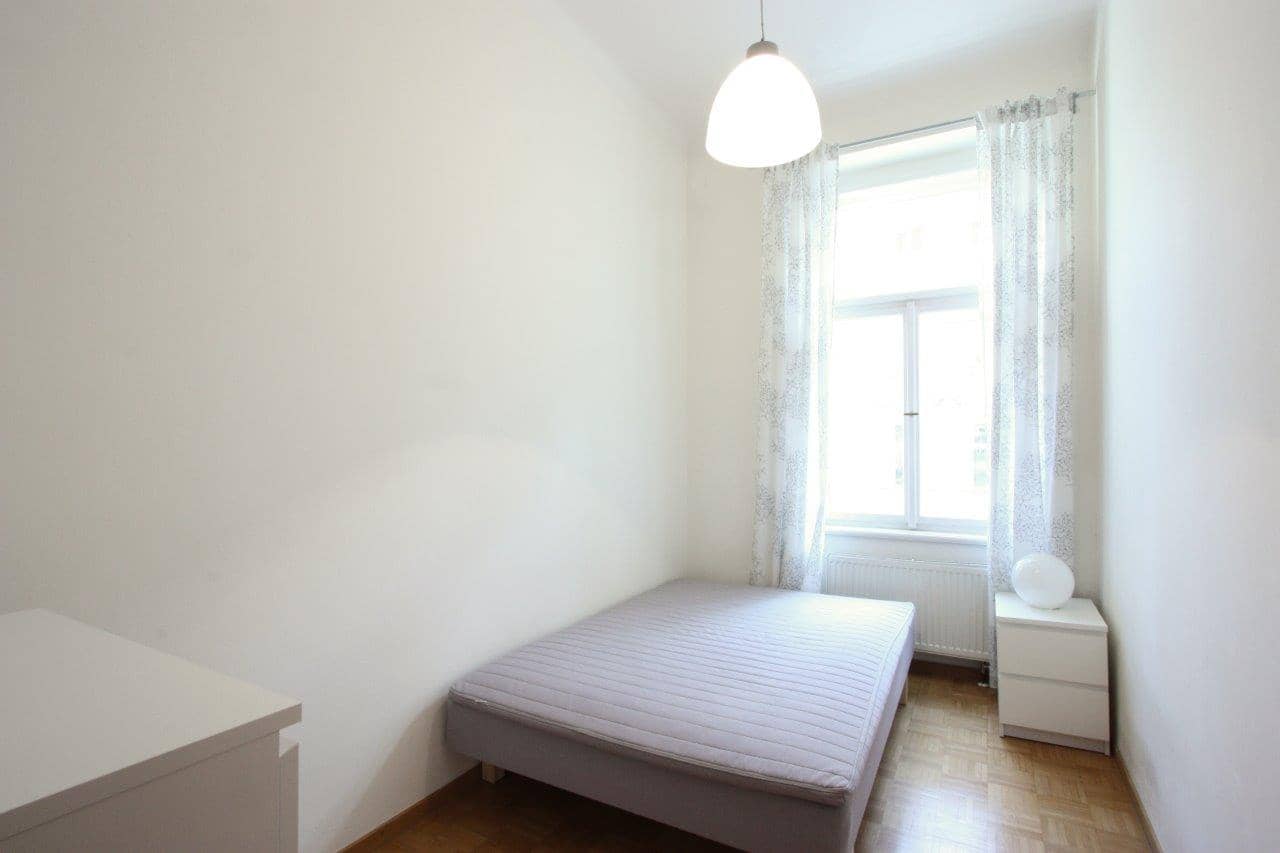 Byt Zborovská