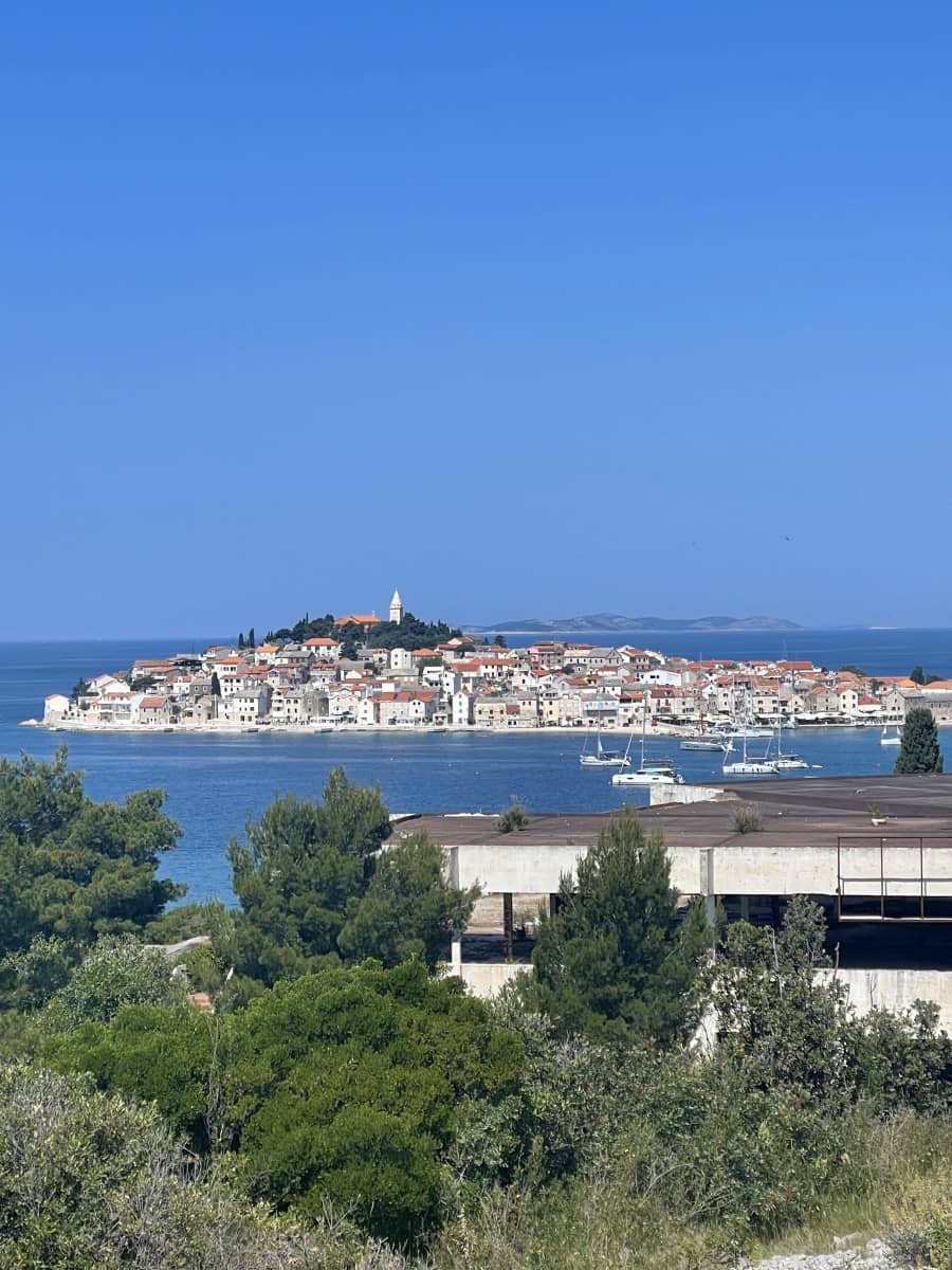 VILADOMY RAZANJ