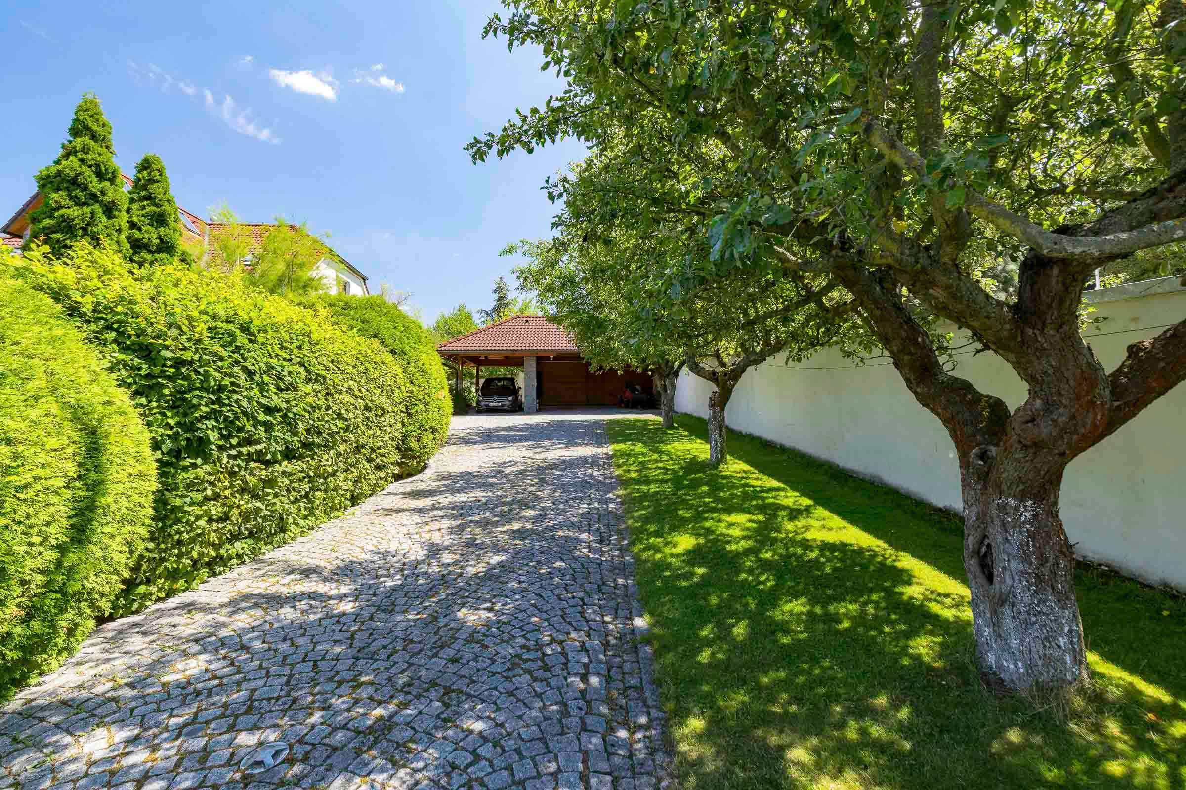 Villa Sobeticka