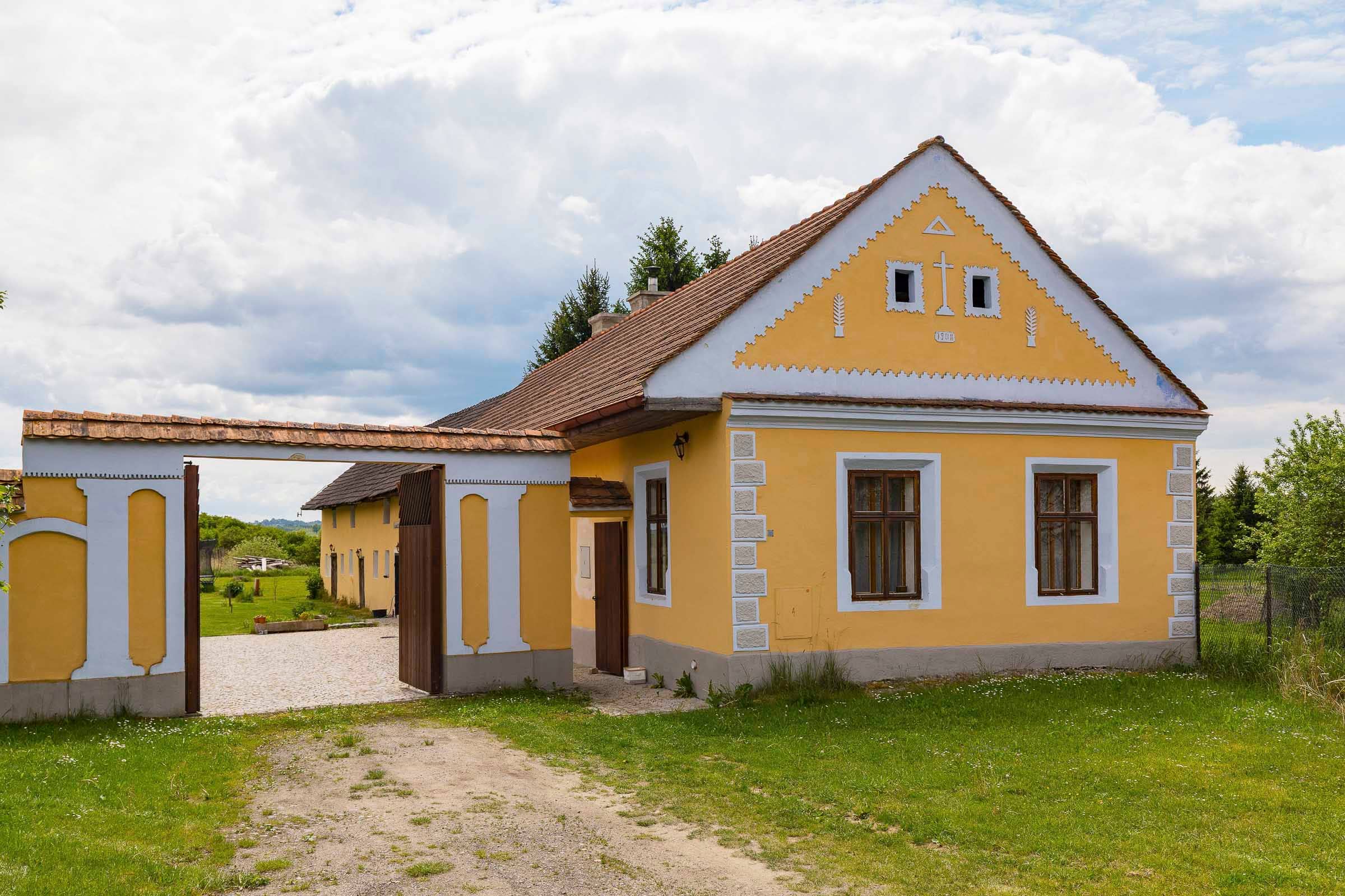 Villa Komarov