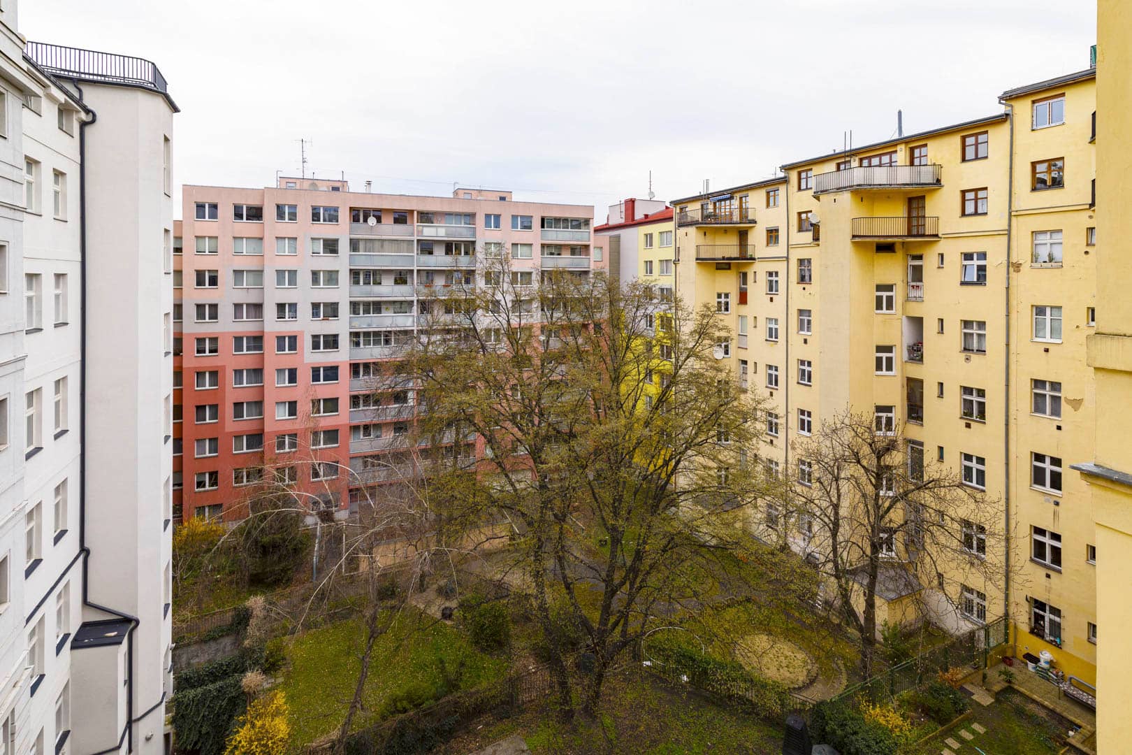 Vinohradska
