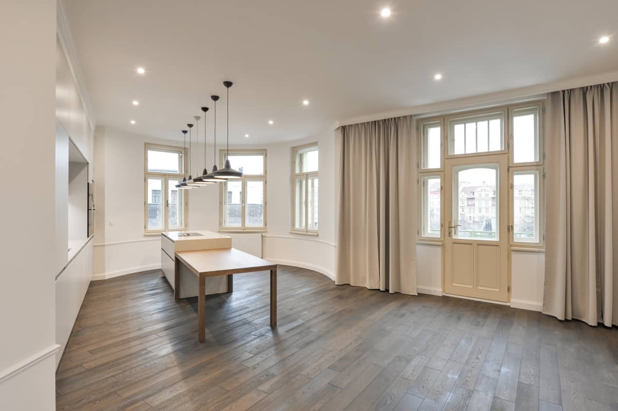 Apartment Laubova