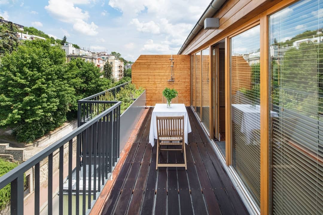 Apartment Holeckova