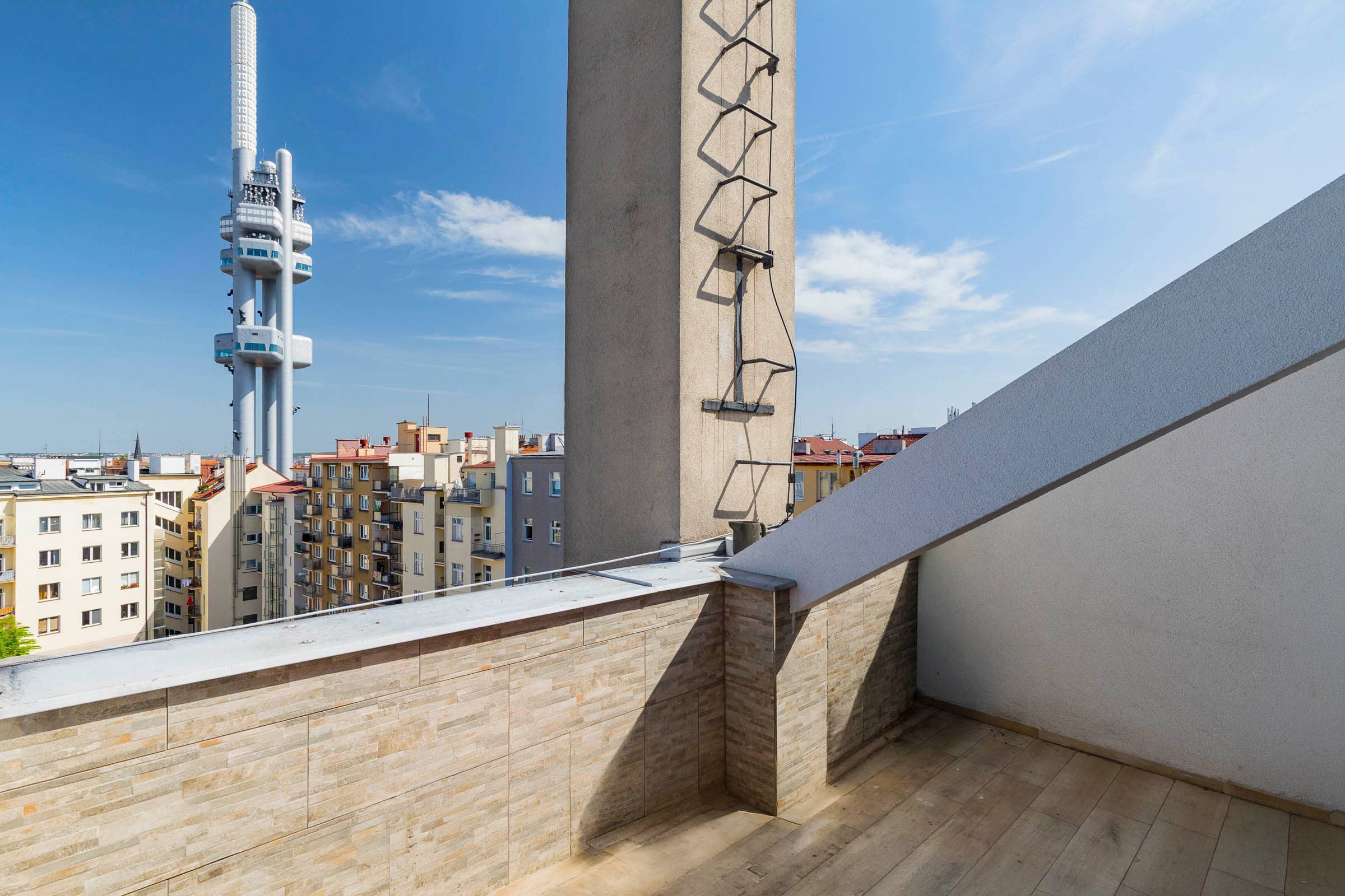 Apartment namesti Jiriho z Podebrad