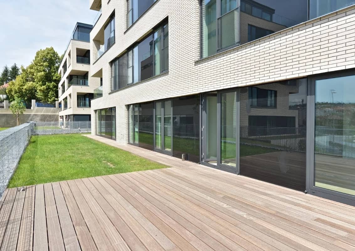 Apartment U Laboratore