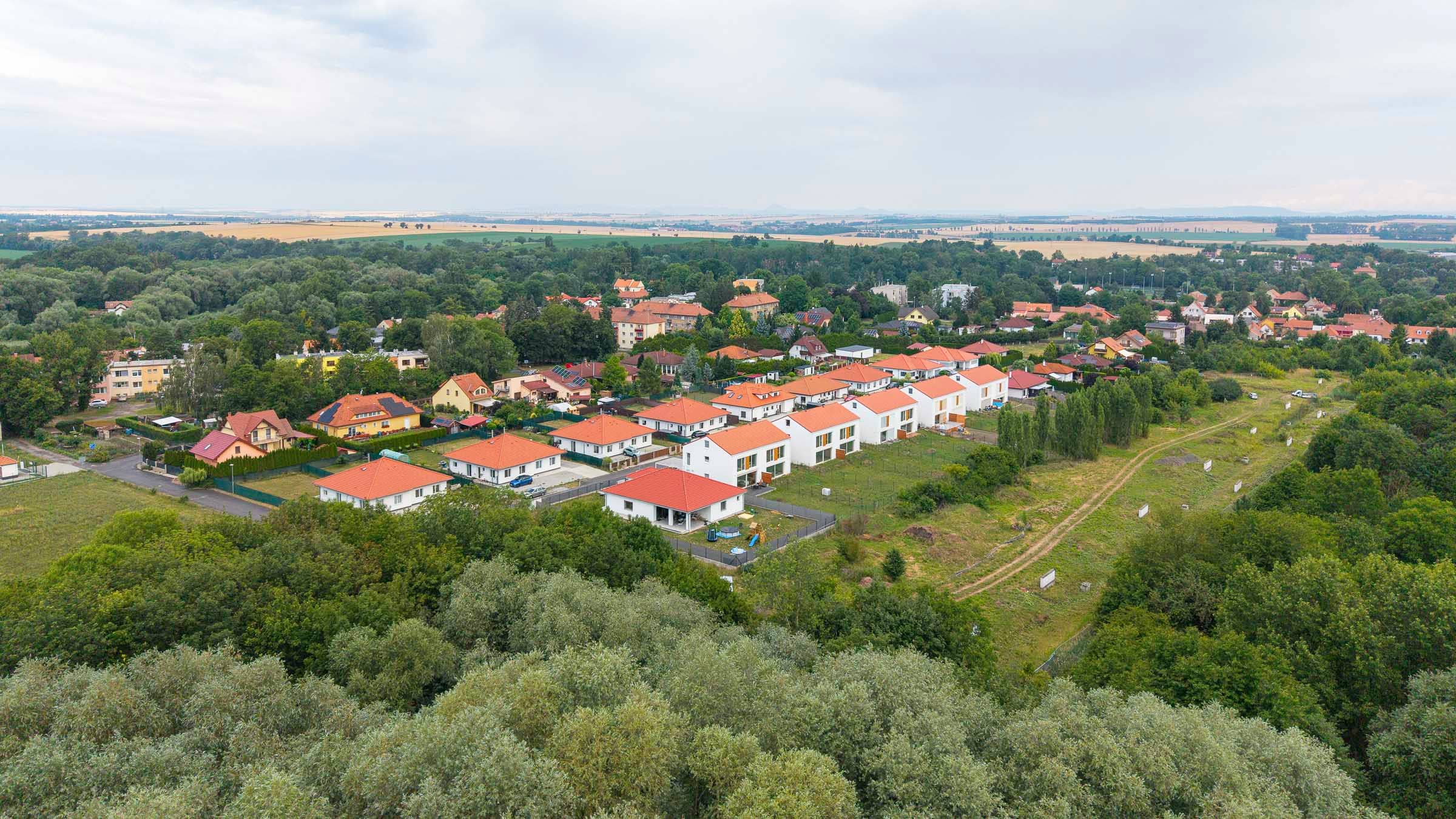 GreenTown Velvary