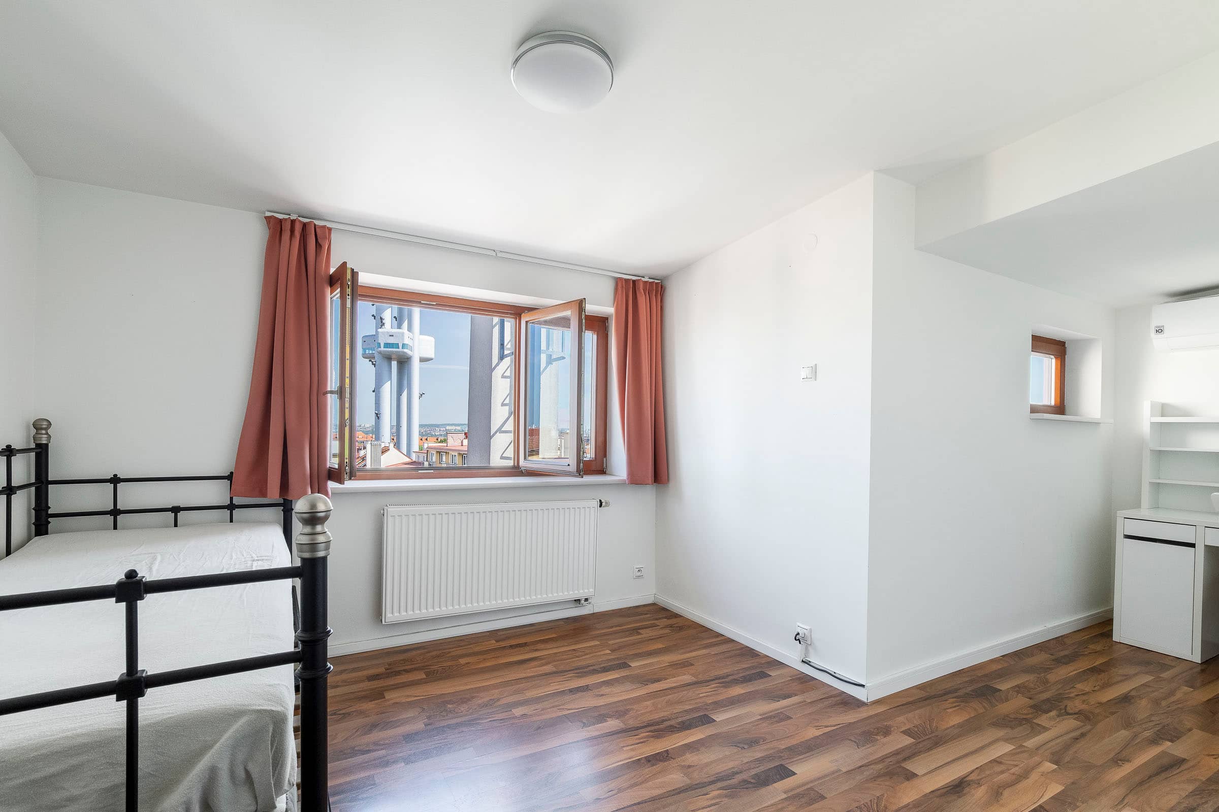 Apartment namesti Jiriho z Podebrad