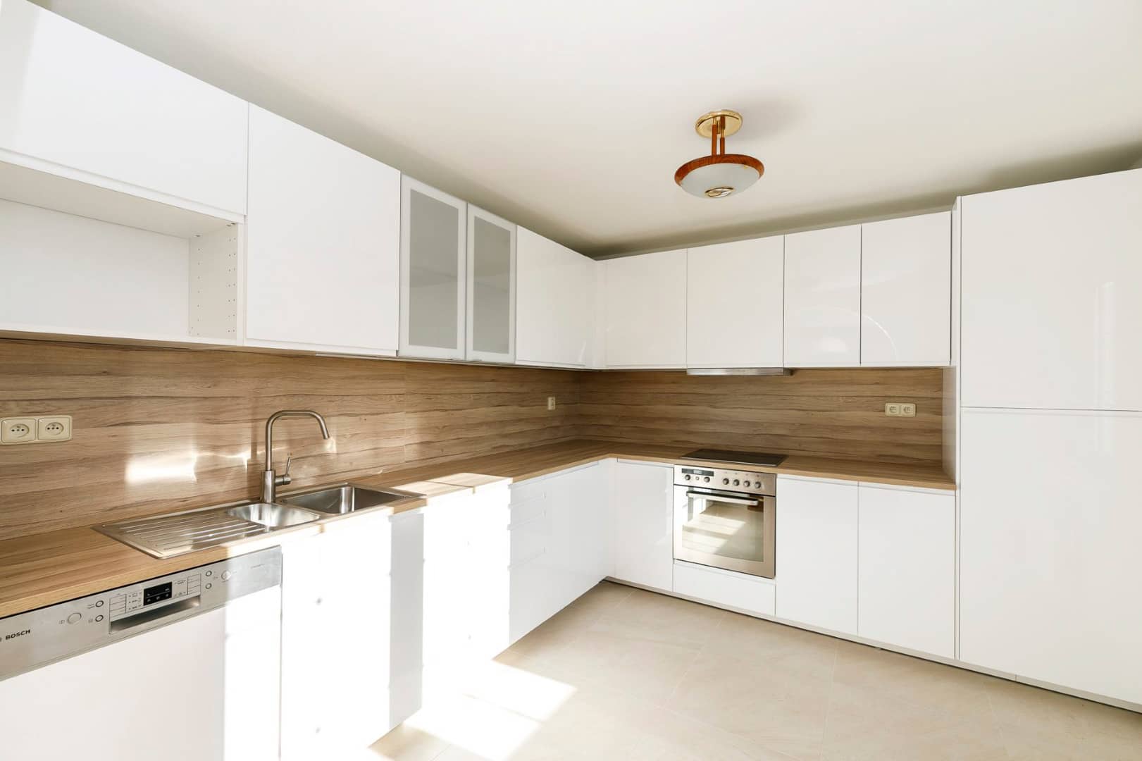 Family house Sadova