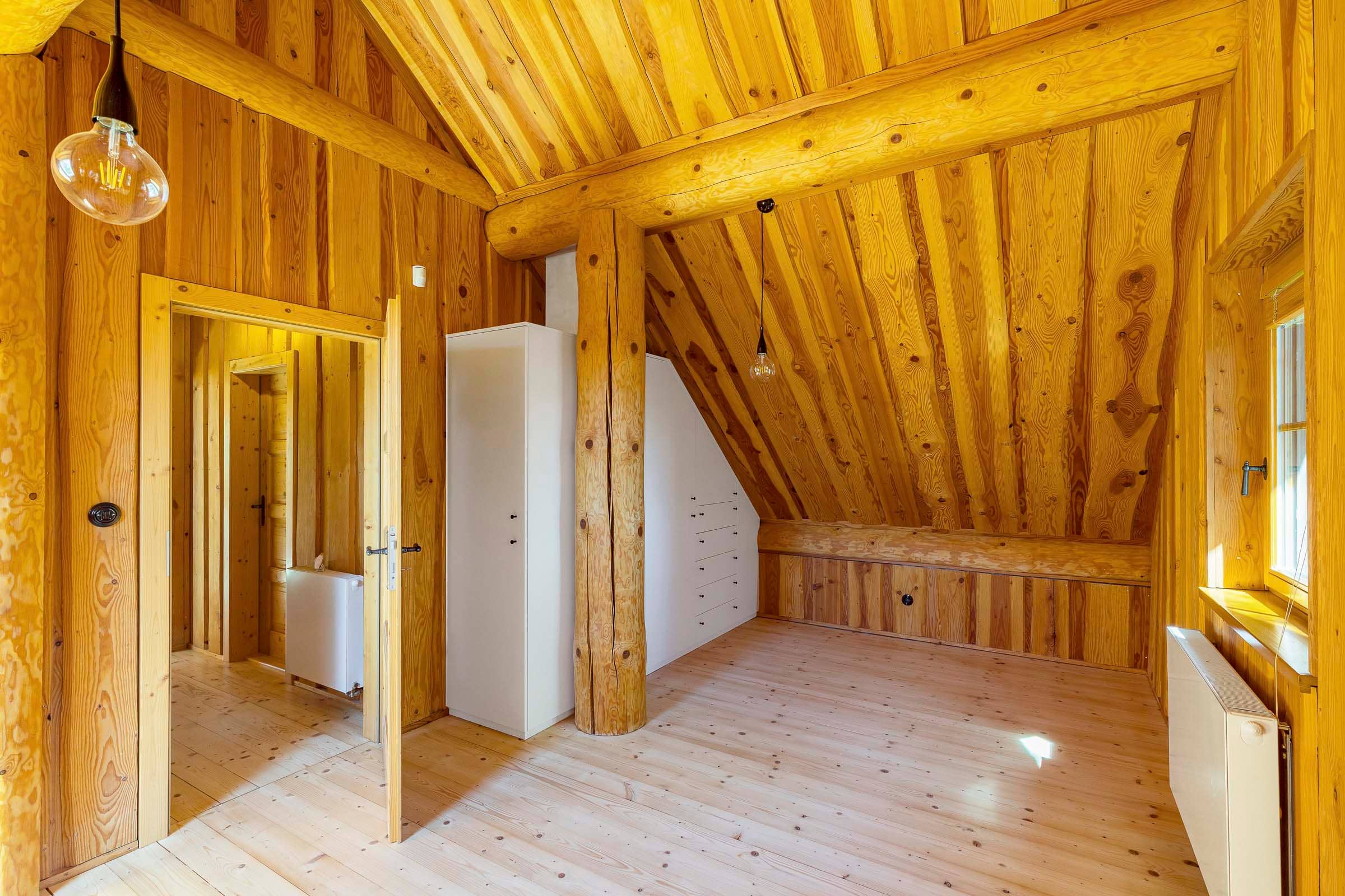 Log cabin Nenacovice