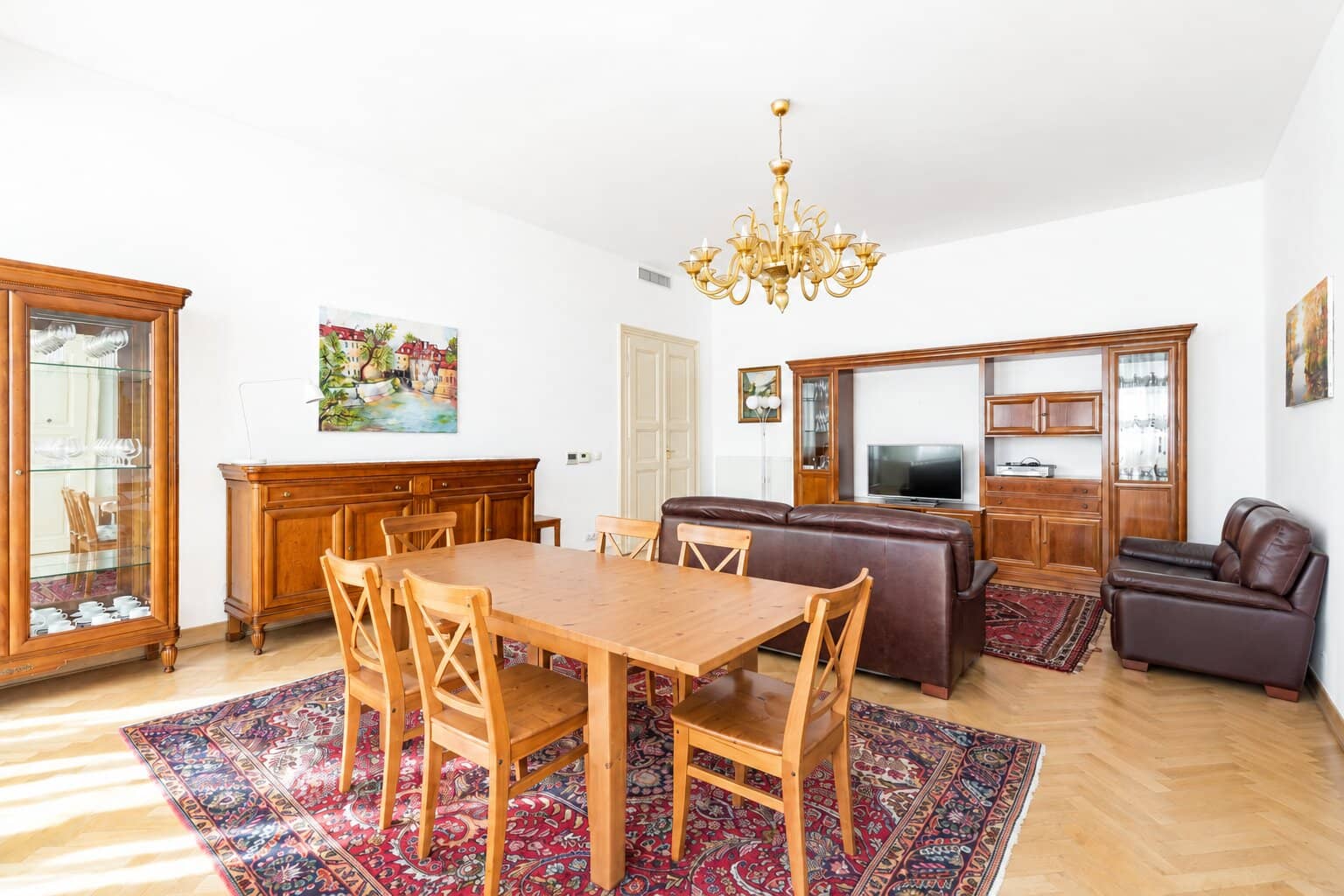 Apartment Italska