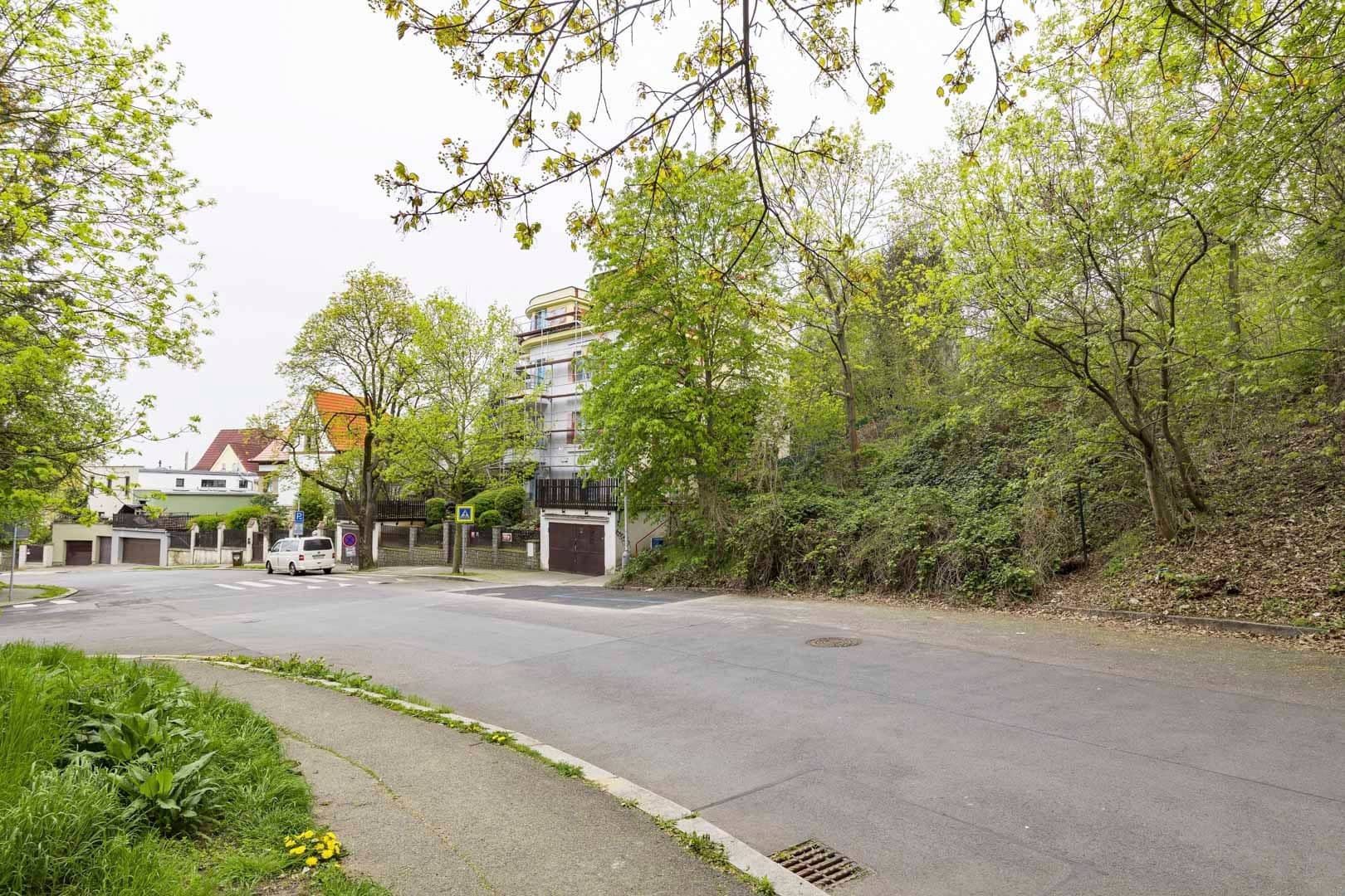 Na Hřebenkách