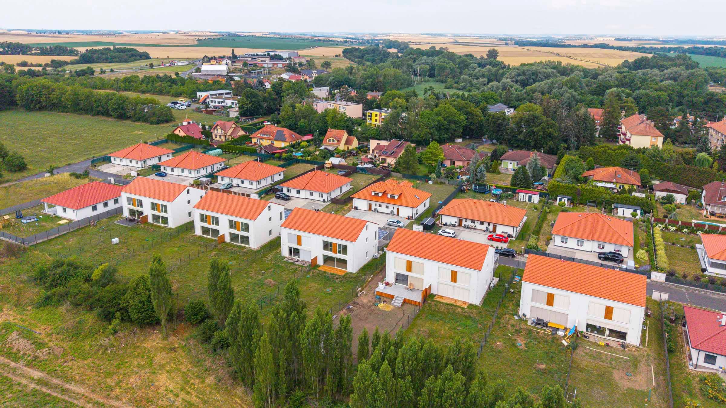 GreenTown Velvary