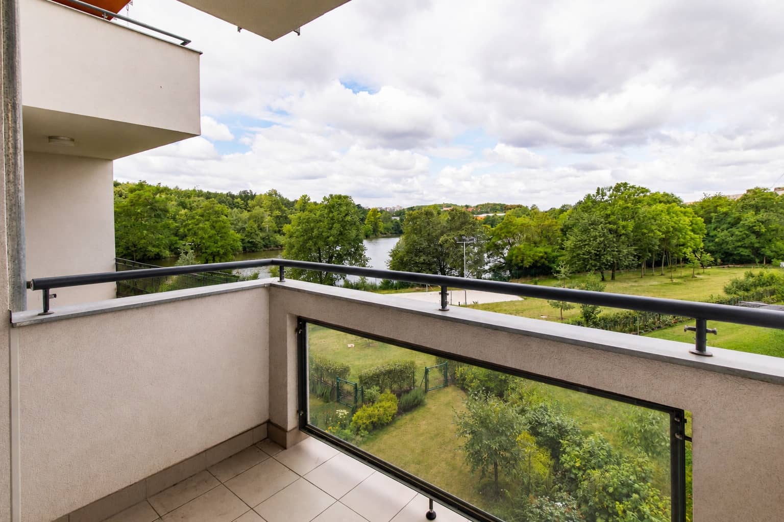 Apartment Nademlejnska