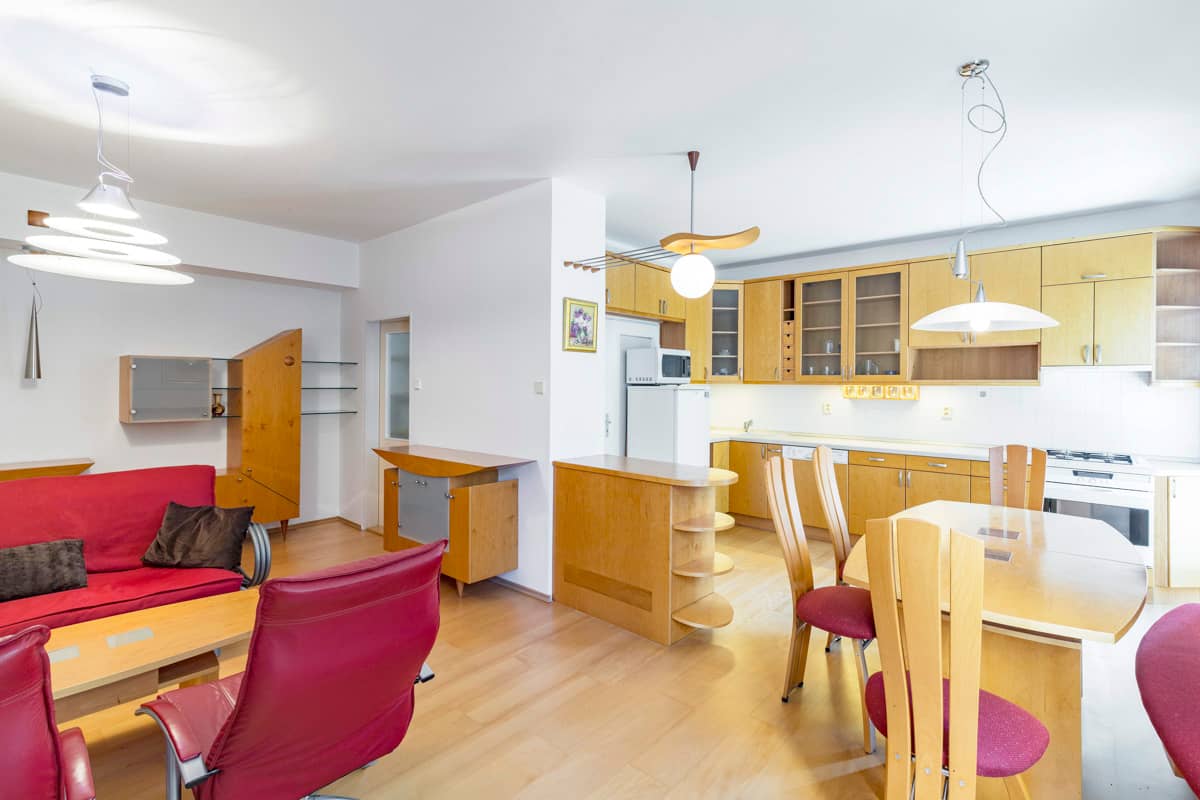 Apartment Ovenecka