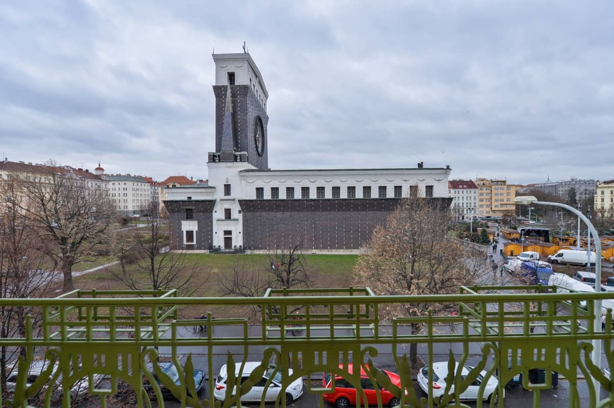 Apartment Laubova
