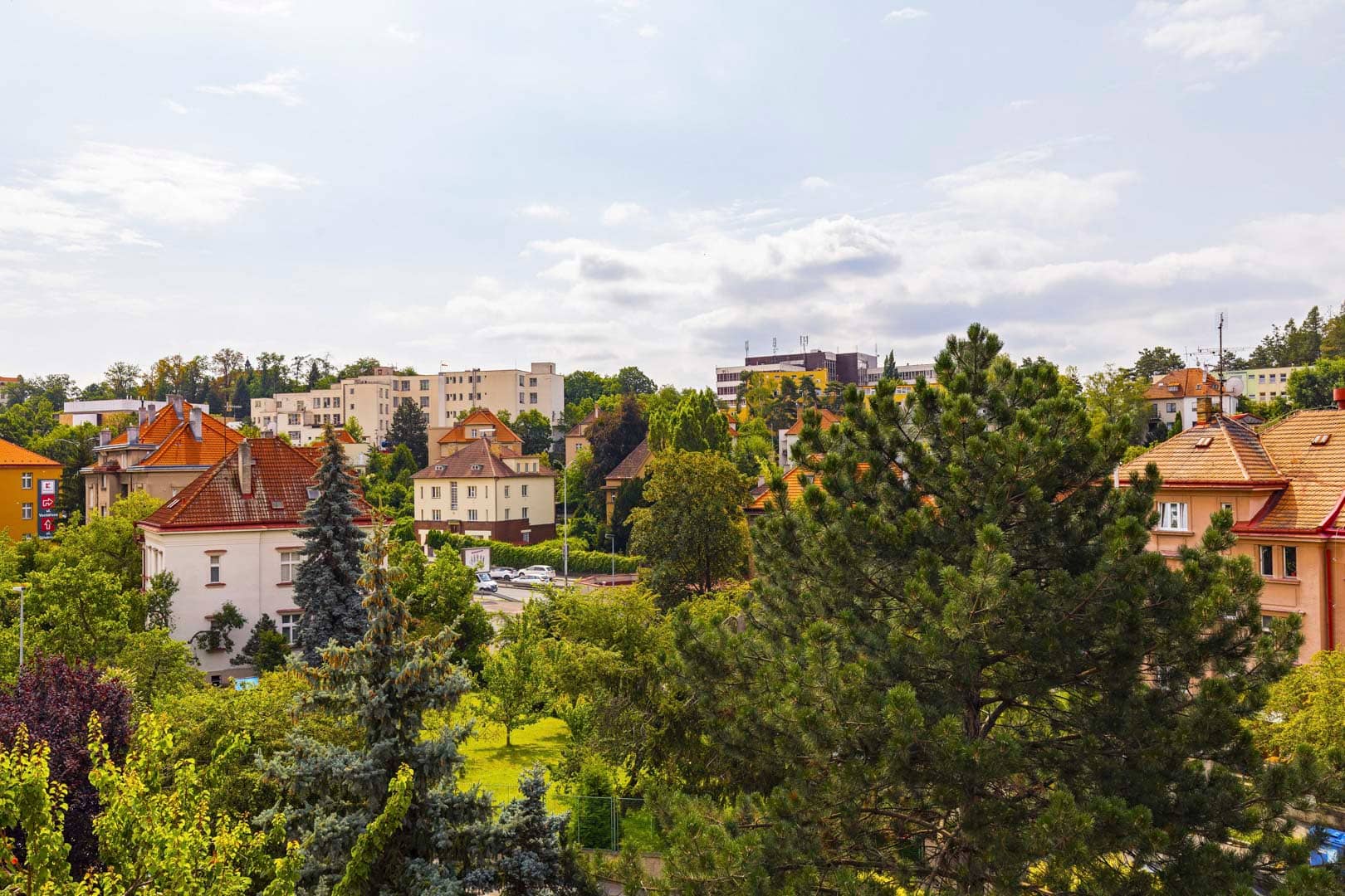Apartment Pomezni