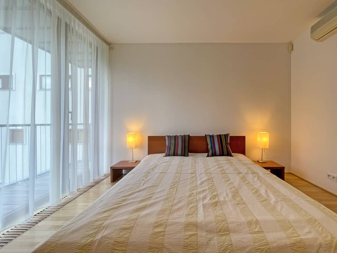 Apartment Sermirska
