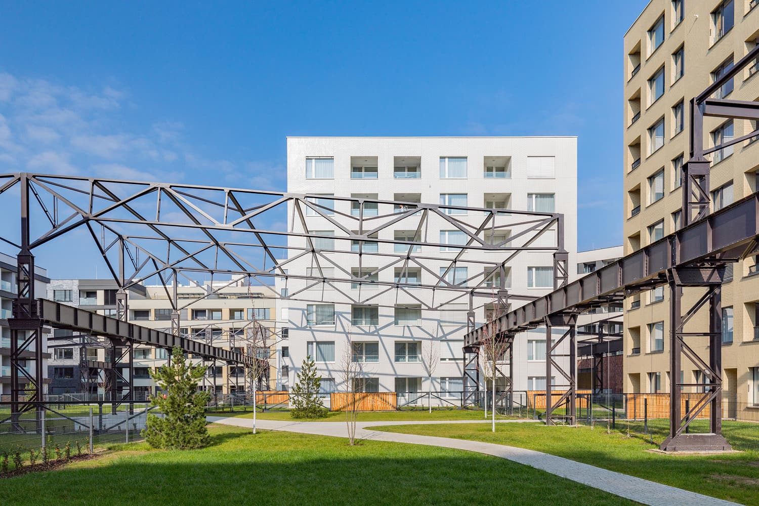 Mozaika Holešovice (nájemní projekt)