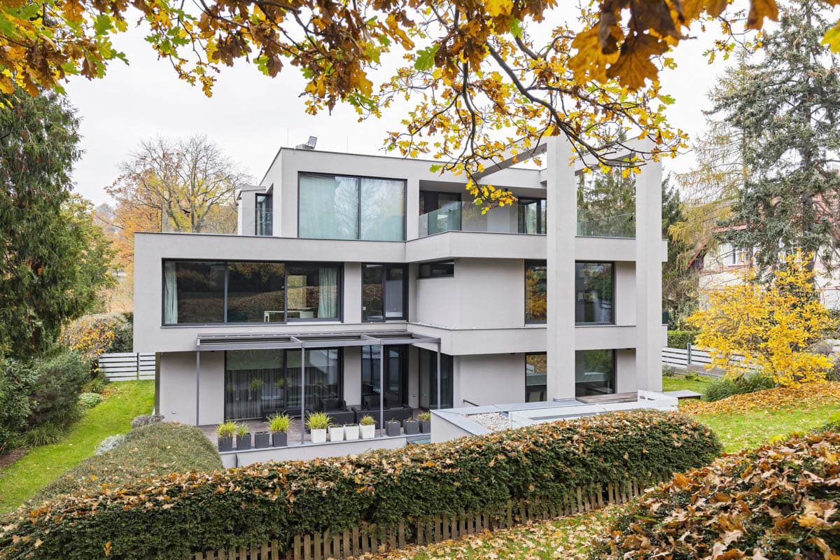 Gallery item 1