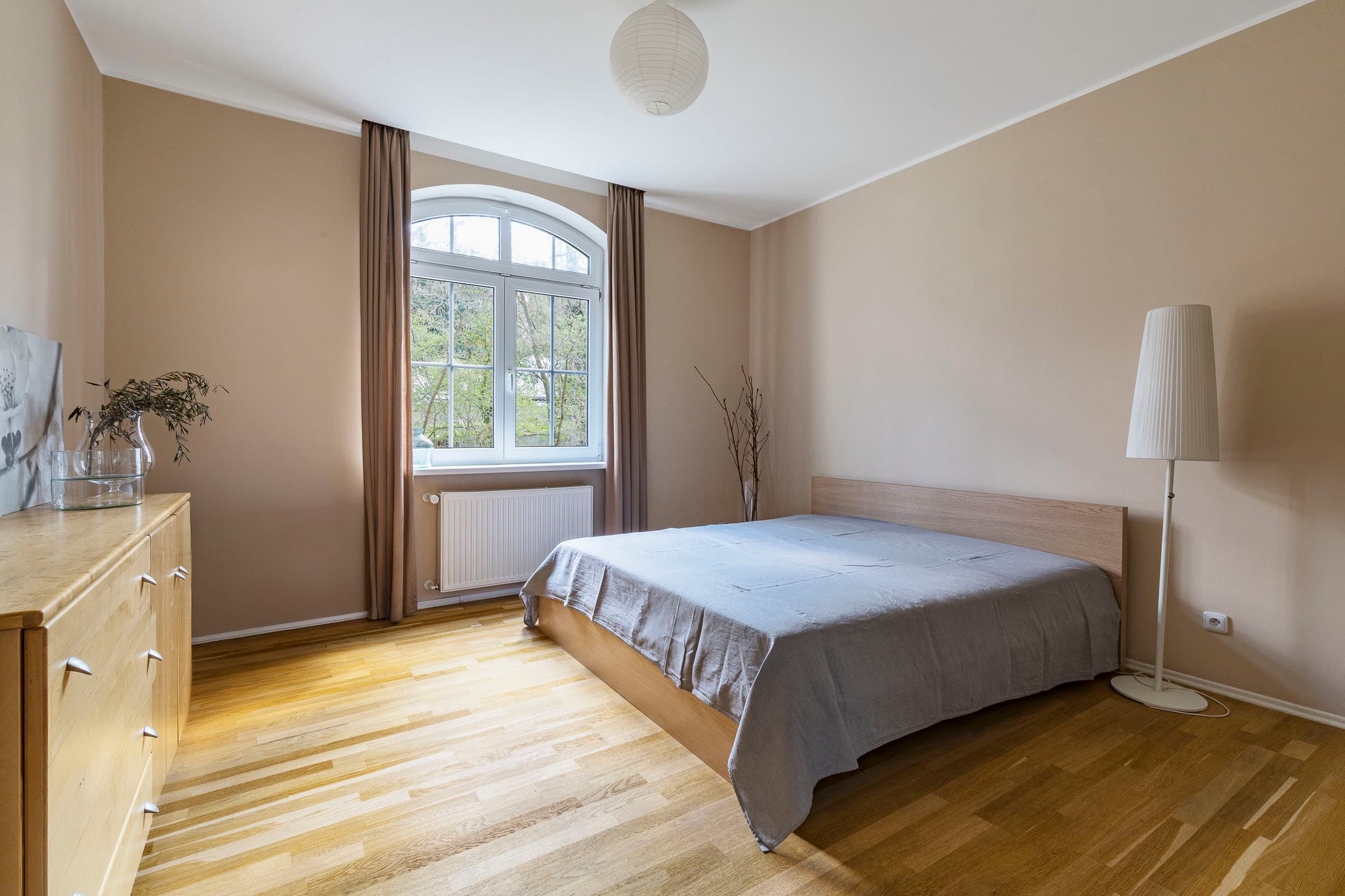 Gallery item 6