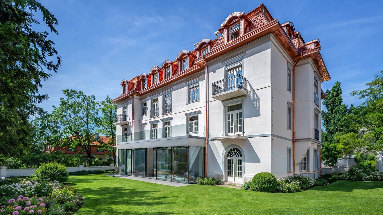 LEXXUS NORTON: 33 let, miliardové objemy a značka, která definuje nejen prémiový realitní trh v Česku